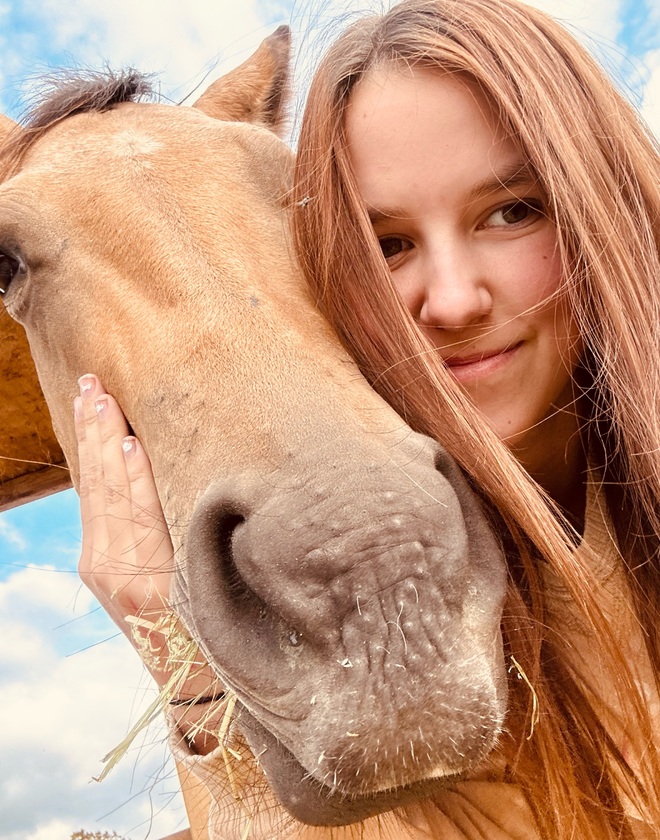 Barn Assistant Abby 